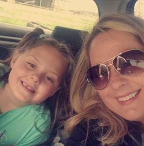 Meet your Posher, Julie